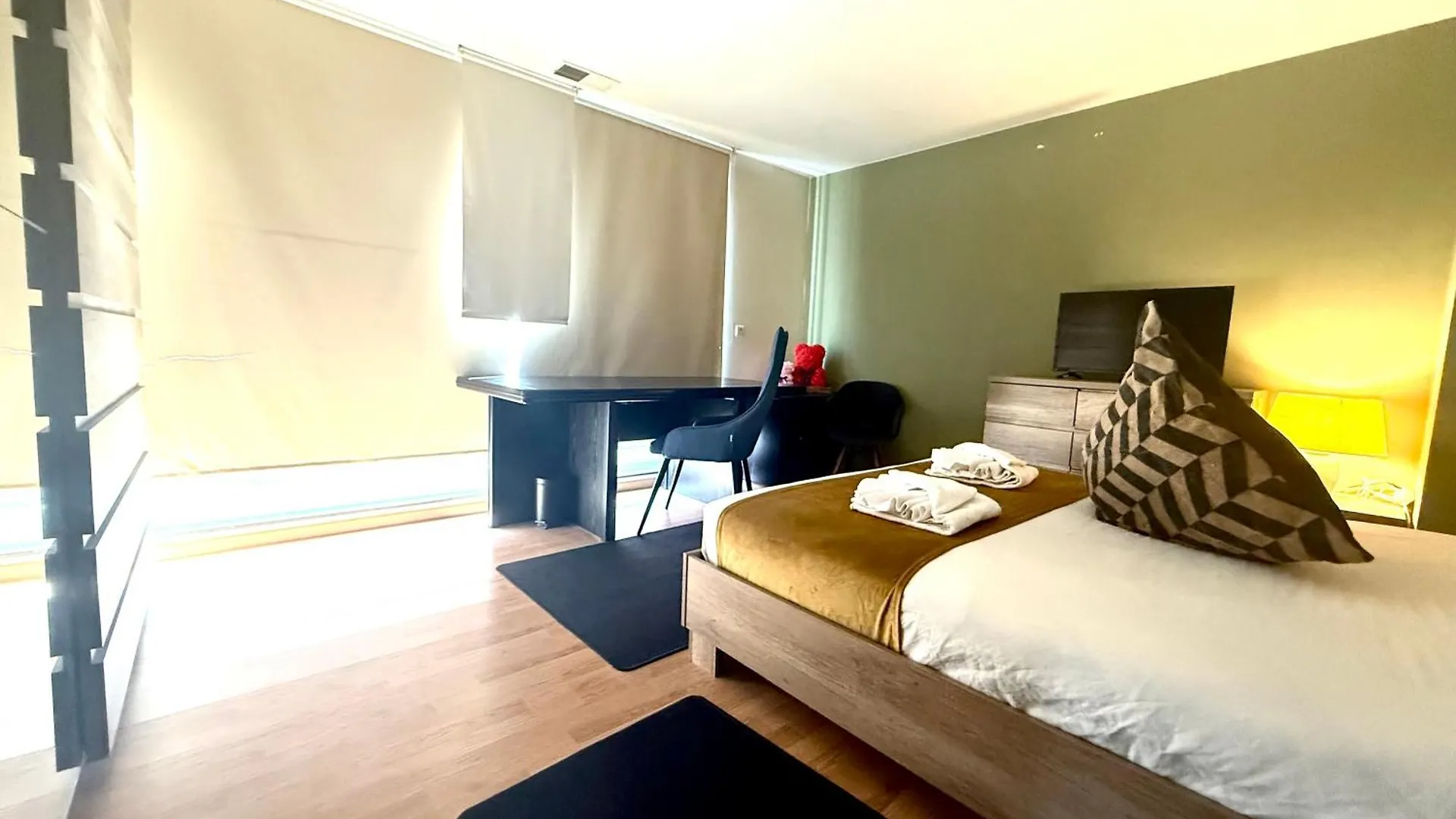 Bed and Breakfast Dreamland Zaventem 0*,  Belgien